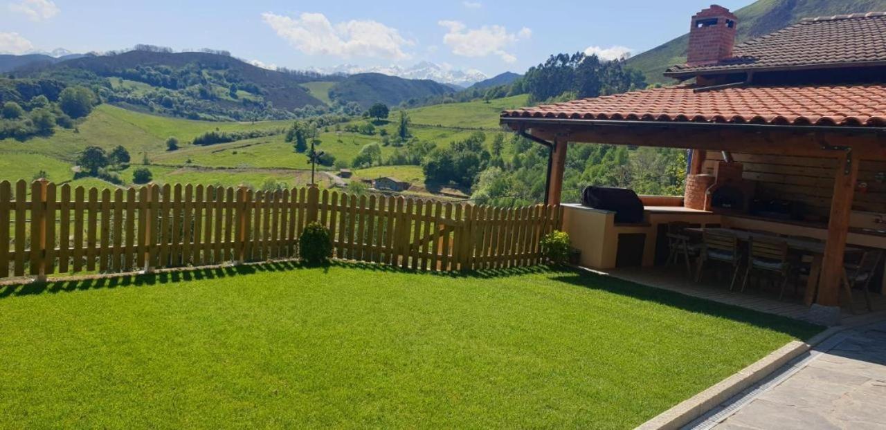 Apartamentos El Coritu Nieda Εξωτερικό φωτογραφία